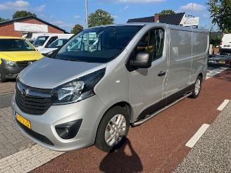 skadebil bedrijf Opel Vivaro 2.0 CDTI 88KW L2H1 LANG AIRCO KLIMA EURO6 2018/1