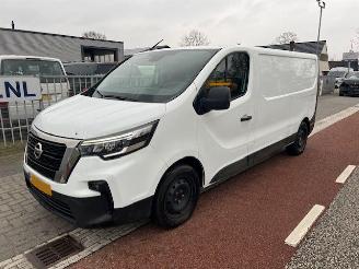 krockskadad bil bedrijf Renault Trafic NISSAN NV300 2.0 DCI 96KW L2H1 LANG AIRCO KLIMA 2022/11