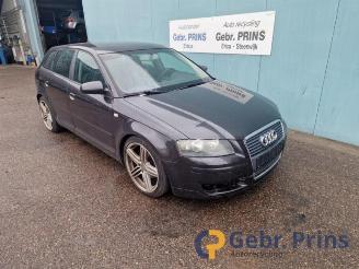 Uttjänta bilar auto Audi A3 A3 Sportback (8PA), Hatchback 5-drs, 2004 / 2013 2.0 FSI 16V 2005/5