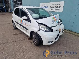Uttjänta bilar auto Toyota Aygo Aygo (B10), Hatchback, 2005 / 2014 1.0 12V VVT-i 2010/12