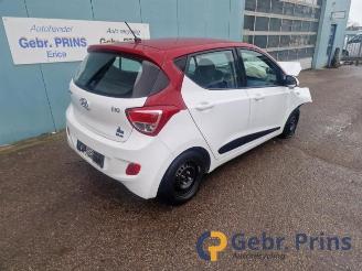 Vrakbiler auto Hyundai I-10 i10 (B5), Hatchback, 2013 / 2019 1.0 12V 2015/3