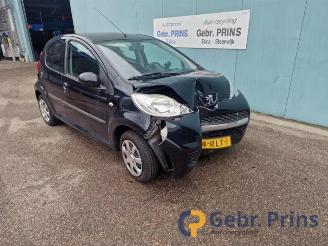 Auto da rottamare Peugeot 107 107, Hatchback, 2005 / 2014 1.0 12V 2011/6