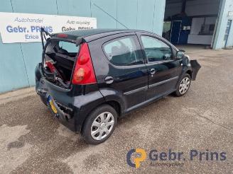 Peugeot 107 107, Hatchback, 2005 / 2014 1.0 12V picture 2