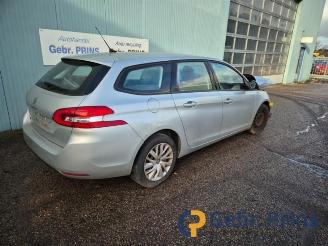 demontáž osobní automobily Peugeot 308 308 SW (L4/L9/LC/LJ/LR), Combi 5-drs, 2014 / 2021 1.2 12V e-THP PureTech 110 2015/9