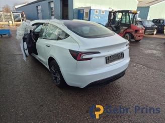 Tesla Model 3 Model 3, Sedan, 2017 RWD 60 kWh picture 3