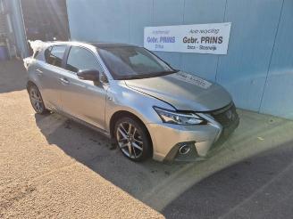 Salvage car Lexus Ct CT 200h, Hatchback, 2010 1.8 16V 2018/1