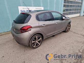 demontáž osobní automobily Peugeot 208 208 I (CA/CC/CK/CL), Hatchback, 2012 / 2019 1.2 12V e-THP PureTech 110 2015/7