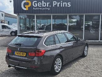 krockskadad bil auto BMW 3-serie 316i 1.6 16V Combi/o  Benzine 1 598cc 100kW (136pk) RWD 2013/7