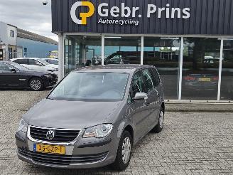skadebil auto Volkswagen Touran 1.4 16V TSI 140 MPV  Benzine 1.390cc 103kW (140pk) 2008/10