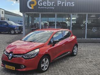  Renault Clio 1.5 Energy dCi 90 FAP Hatchback 4Dr Diesel 1.461cc 66kW (90pk) FWD 2015/1