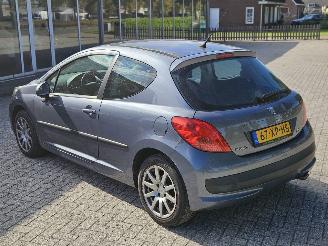 Peugeot 207 1.6 16V VTi Hatchback  Benzine 1.598cc 88kW (120pk) FWD picture 3