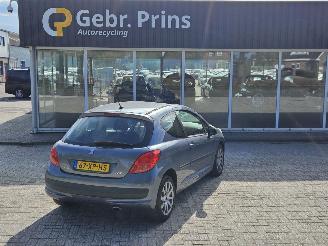 škoda osobní automobily Peugeot 207 1.6 16V VTi Hatchback  Benzine 1.598cc 88kW (120pk) FWD 2007/8