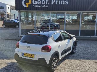 Unfallwagen Citroën C3 1.2 Vti 12V PureTech Hatchback  Benzine 1.199cc 61kW (83pk) 2020/2