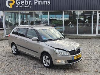 Auto incidentate Skoda Fabia 1.2 TSI Combi/o 4Dr Benzine 1.197cc 63kW (86pk) 2014/10
