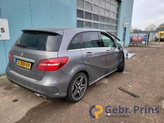 Mercedes B-klasse B (W246), Hatchback, 2011 / 2018 1.6 B-180 BlueEFFICIENCY Turbo 16V picture 1