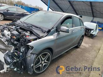Mercedes B-klasse B (W246), Hatchback, 2011 / 2018 1.6 B-180 BlueEFFICIENCY Turbo 16V picture 2