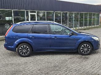 Ford Focus 1.6 TDCi 16V 110 Combi/o  Diesel 1.560cc 80kW (109pk) FWD picture 2