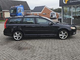 Volvo V-70 2.0 16V Combi/o  Benzine 1.999cc 107kW (145pk) picture 10