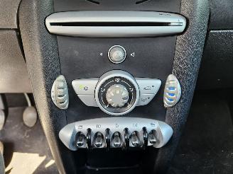 Mini Mini 1.6 16V One Hatchback  Benzine 1.598cc 72kW (98pk) FWD picture 11