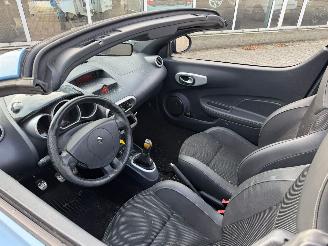 Renault Wind 1.2 16V TCE Cabrio  Benzine 1.149cc 74kW (101pk) FWD picture 9