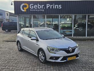 Schadeauto Renault Mégane 1.5 AUT Energy dCi 110 Combi/o 4Dr Diesel 1 461cc 81kW (110pk) FWD 2016/10