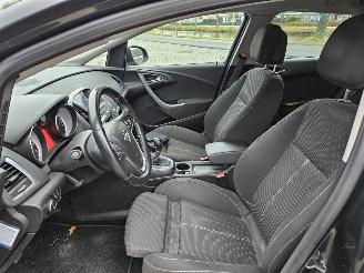 Opel Astra SPORTS TOURER 1.7 CDTi 16V Combi/o  Diesel 1.686cc 81kW (110pk) FWD picture 10