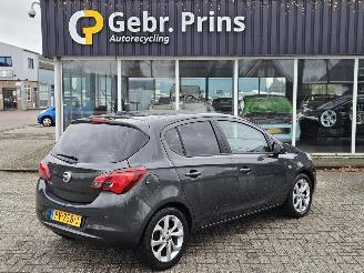 Voiture accidenté Opel Corsa-E 1.4 16V Hatchback  Benzine 1.398cc 66kW (90pk) FWD 2018/2