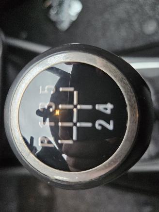 Opel Corsa-E 1.4 16V Hatchback  Benzine 1.398cc 66kW (90pk) FWD picture 9