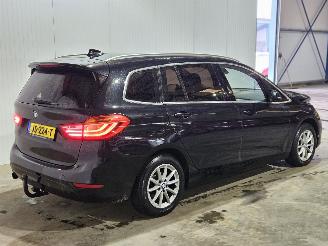 Vaurioauto  passenger cars BMW 2-serie 7-Seats 218i 1.5 TwinPower Turbo 12V MPV  Benzine 1.499cc 100kW (136pk) FWD 2016/6