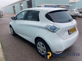 Uttjänta bilar auto Renault Zoé Zoe (AG), Hatchback 5-drs, 2012 R90 2015/10