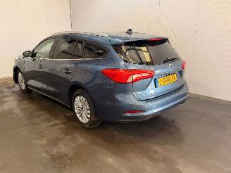 škoda osobní automobily Ford Focus 1.0 EcoBoost 12V Hybrid 125 Combi/o  Elektrisch Benzine 999cc 92kW (125pk) FWD 2020/9