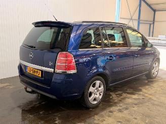 škoda osobní automobily Opel Zafira 2.2 16V 7-seats Direct Ecotec MPV  Benzine 2.198cc 110kW (150pk) FWD 2006/1
