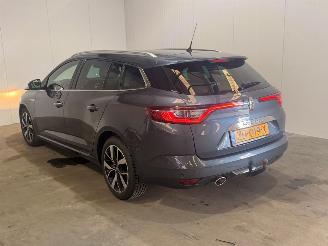 Coche accidentado Renault Mégane 1.3 TCE 140 16V 2019/5