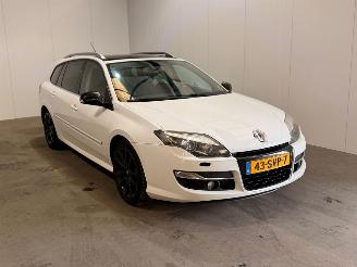 krockskadad bil auto Renault Laguna 1.5 dCi Executive 2012/1
