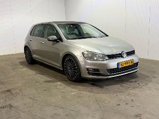Voiture accidenté Volkswagen Golf 1.2 TSI Trendline 2013/10