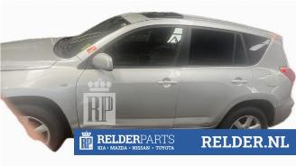 Toyota Rav-4 RAV4 (A3), Terreinwagen, 2005 / 2012 2.0 16V VVT-i 4x4 picture 6