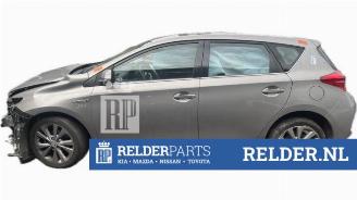 Dezmembrări autoturisme Toyota Auris Auris (E18), Hatchback 5-drs, 2012 / 2019 1.8 16V Hybrid 2013/4