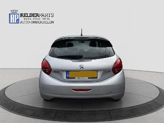 Peugeot 208 1.2 VVTI picture 4