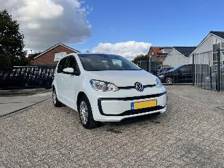 Voiture accidenté Volkswagen Up! 1.0 BMT move up! | 57.363 KM!! 2021/2