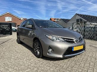 damaged passenger cars Toyota Auris Touring Sports 1.3 170.709 KM!! 2014/7
