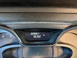 Renault Captur 1.5 dCi Dynamique AUTOMAAT !! picture 18