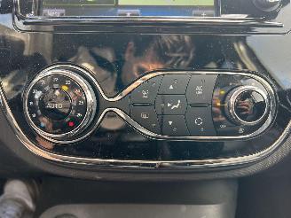 Renault Captur 1.5 dCi Dynamique AUTOMAAT !! picture 16