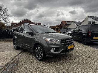 uszkodzony samochody osobowe Ford Kuga 1.5 ST Line  158.047 KM!!  1st owner 2017/1