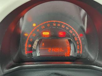 Renault Twingo 1.0 SCe Collection picture 21