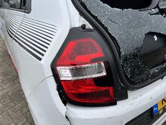 Renault Twingo 1.0 SCe Collection picture 16