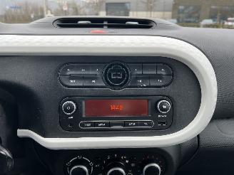 Renault Twingo 1.0 SCe Collection picture 22