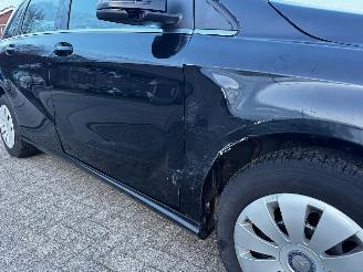 Mercedes B-klasse 180 Ambition | 55.872 KM !! picture 23