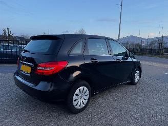 Mercedes B-klasse 180 Ambition | 55.872 KM !! picture 4