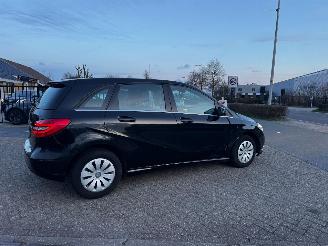 Mercedes B-klasse 180 Ambition | 55.872 KM !! picture 6