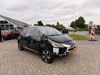 Auto incidentate Toyota Aygo 1.0 VVT-i x-clusiv | 44.274 km!! 2014/11